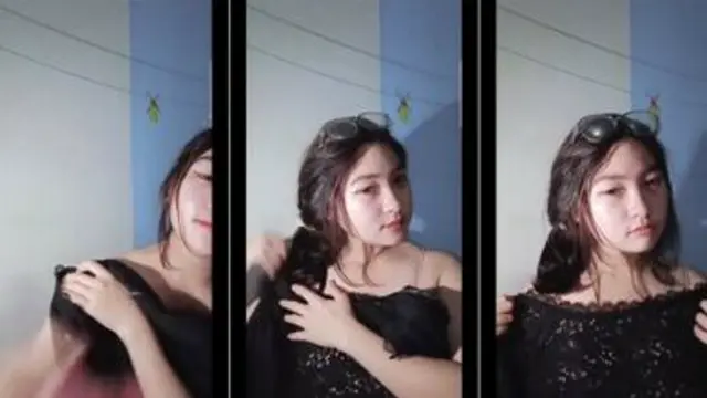Miyuki Telanjang Dada Remas Toket Gedenya